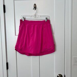 Lululemon Hotty Hot High Rise Skirt/Shorts Size 10